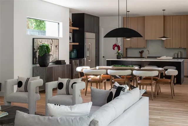 $2,285,000 | 6906 Clayton Avenue, Dallas, TX 75214