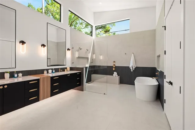 $2,285,000 | 6906 Clayton Avenue, Dallas, TX 75214