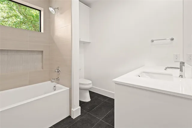 $2,285,000 | 6906 Clayton Avenue, Dallas, TX 75214