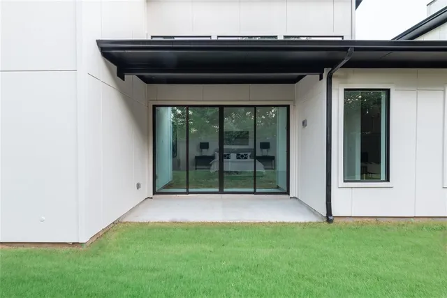 $2,285,000 | 6906 Clayton Avenue, Dallas, TX 75214