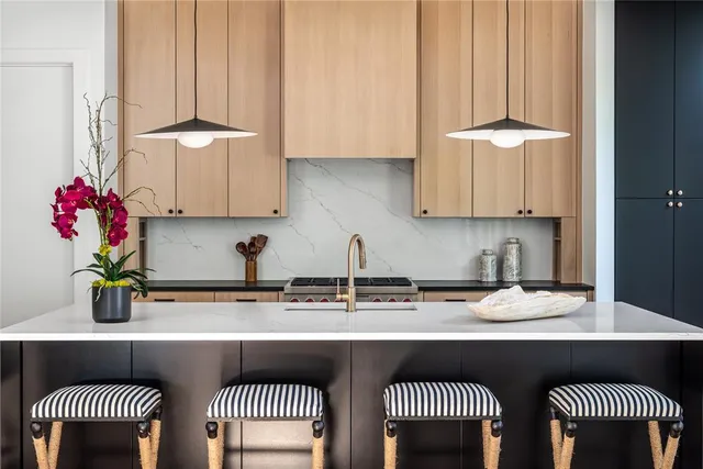 $2,285,000 | 6906 Clayton Avenue, Dallas, TX 75214