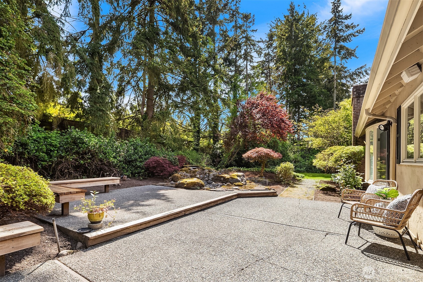 8531 Hunts Point Lane Hunts Point, WA 98004 - Photo 15 of 15
