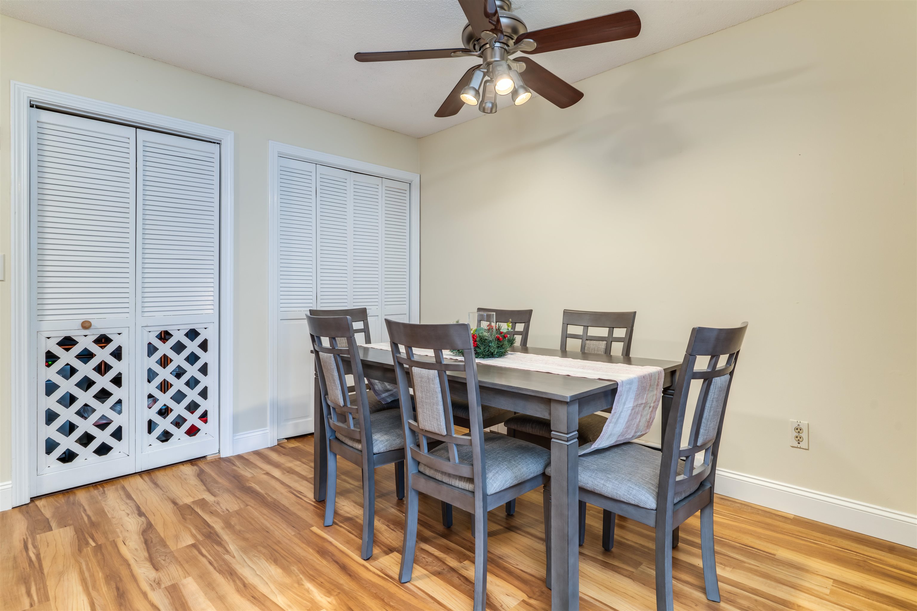 401 Spring Brook Circle Portsmouth, NH 03801 - Photo 8 of 21