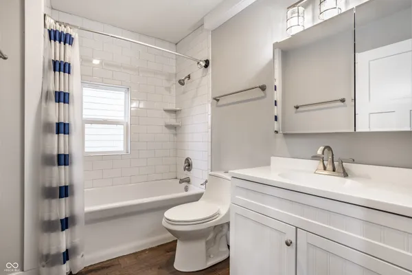 $1,895 | 421 East Morris Street, Indianapolis, IN 46225