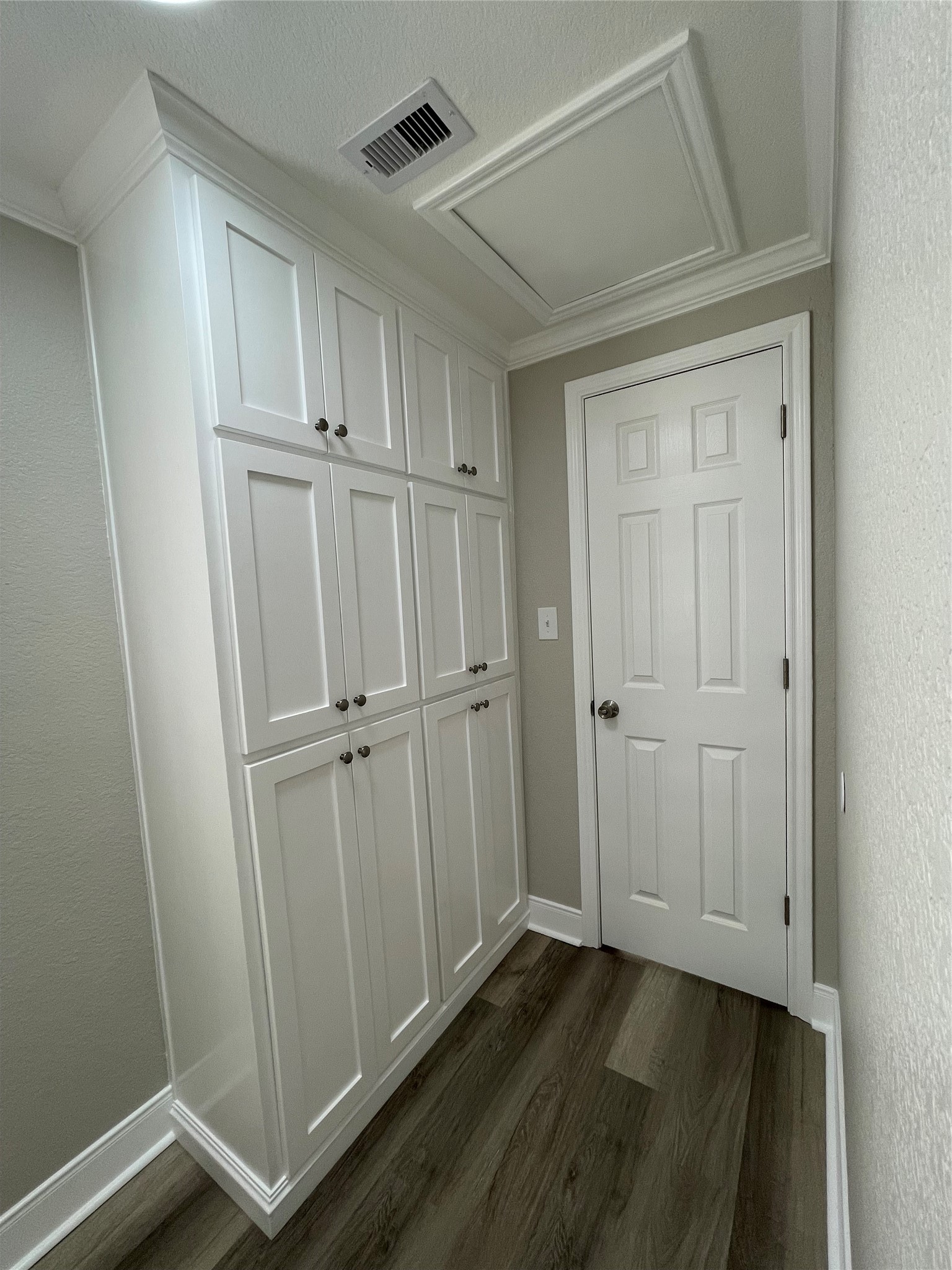 309 Ryan Street Angleton, TX 77515 - Photo 21 of 28 a view of an empty room