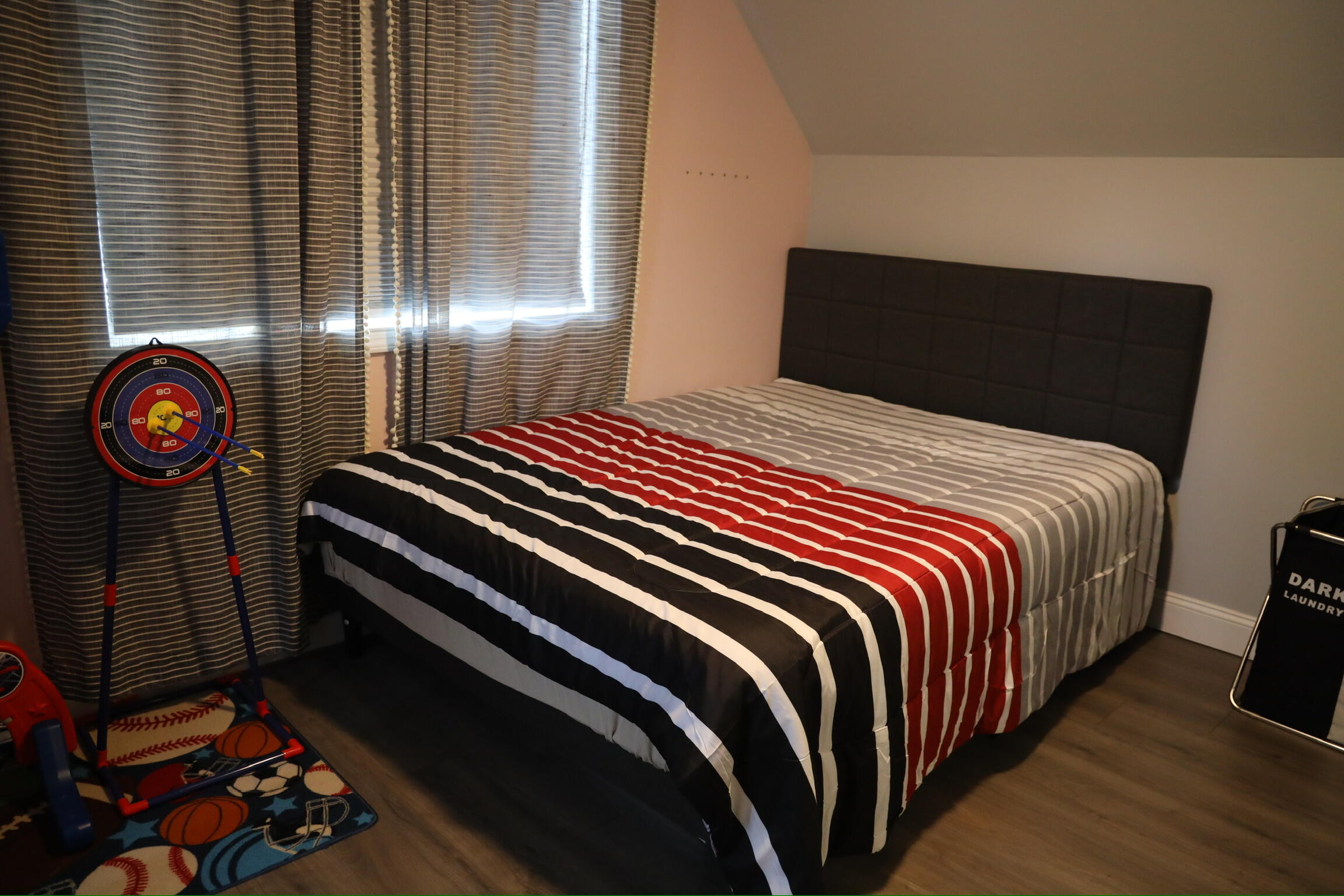 16546 Jessica Lane Romulus, MI 48174 - Photo 13 of 31 5M0A9858