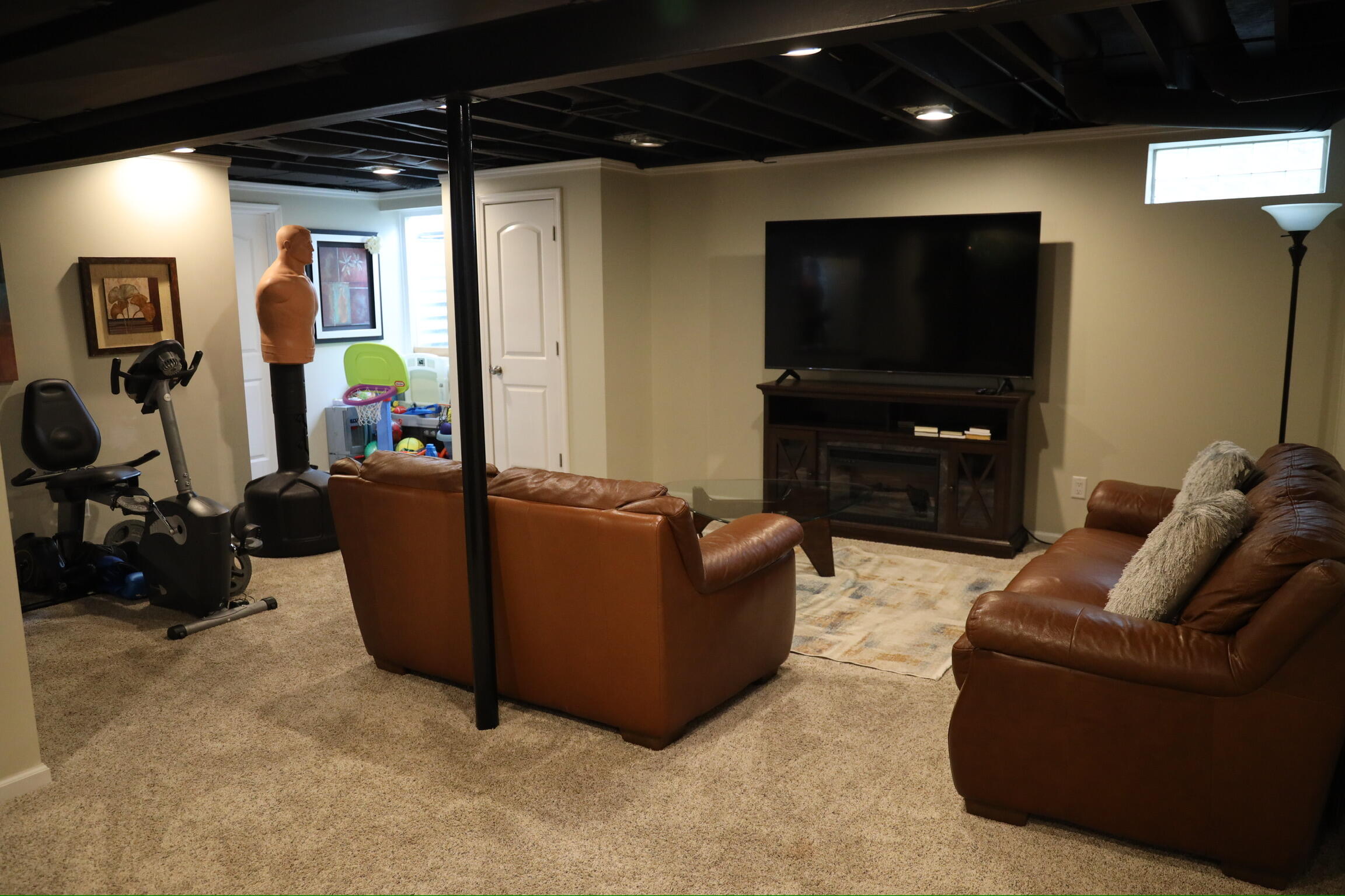 16546 Jessica Lane Romulus, MI 48174 - Photo 23 of 31 5M0A9874