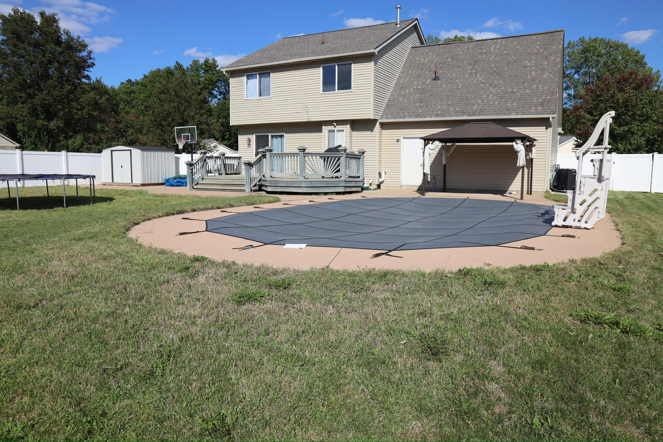 16546 Jessica Lane Romulus, MI 48174 - Photo 27 of 31 5M0A9817