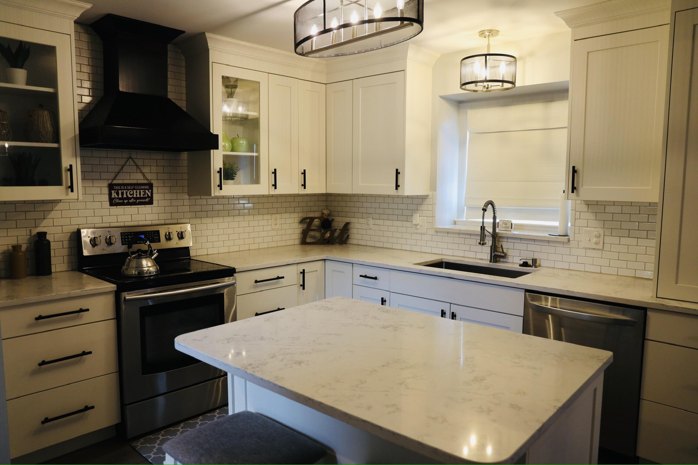 16546 Jessica Lane Romulus, MI 48174 - Photo 5 of 31 5M0A9829