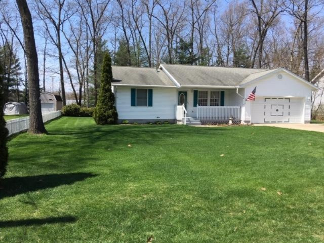 1711 North Roberts Road Muskegon, MI 49445 - Photo 1 of 42 IMG_4605