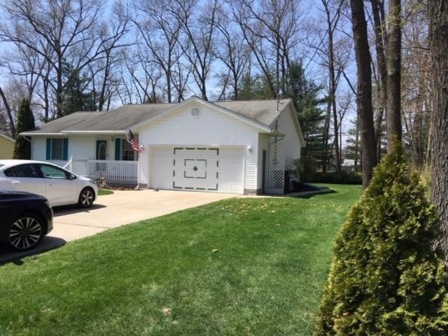 1711 North Roberts Road Muskegon, MI 49445 - Photo 3 of 42 IMG_4607