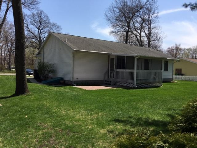 1711 North Roberts Road Muskegon, MI 49445 - Photo 5 of 42 IMG_4608