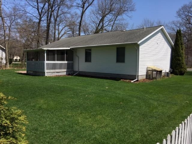 1711 North Roberts Road Muskegon, MI 49445 - Photo 6 of 42 IMG_4611
