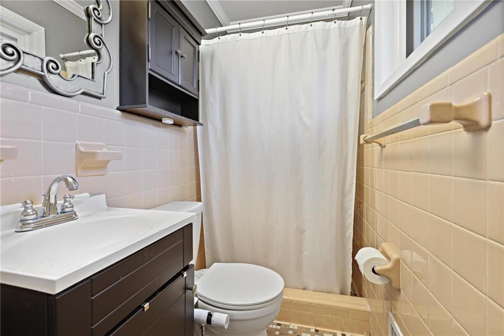 855 Armand Court Northeast Atlanta, GA 30324 - Photo 24 of 33