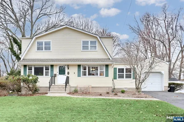 $699,000 | 26 Wareham Road, Dumont, NJ 07628