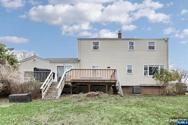 $699,000 | 26 Wareham Road, Dumont, NJ 07628
