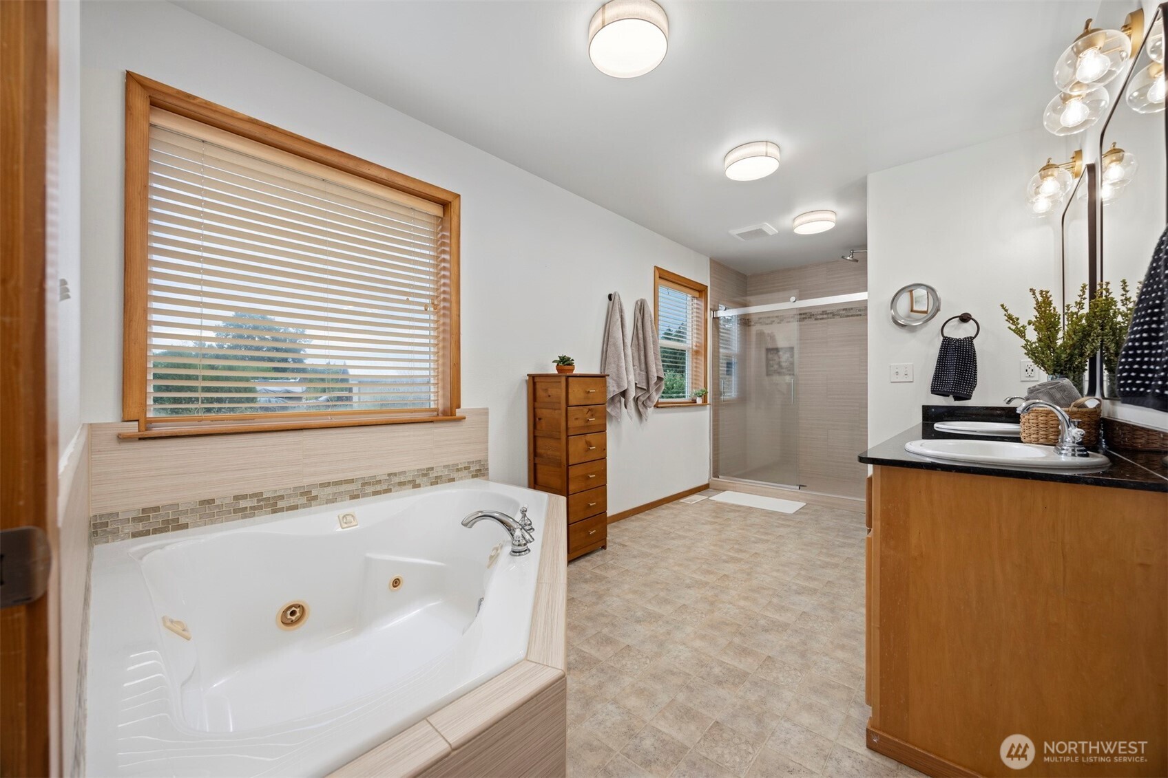 1188 Dewey Road Bellingham, WA 98226 - Photo 22 of 40 Gallery Image 22