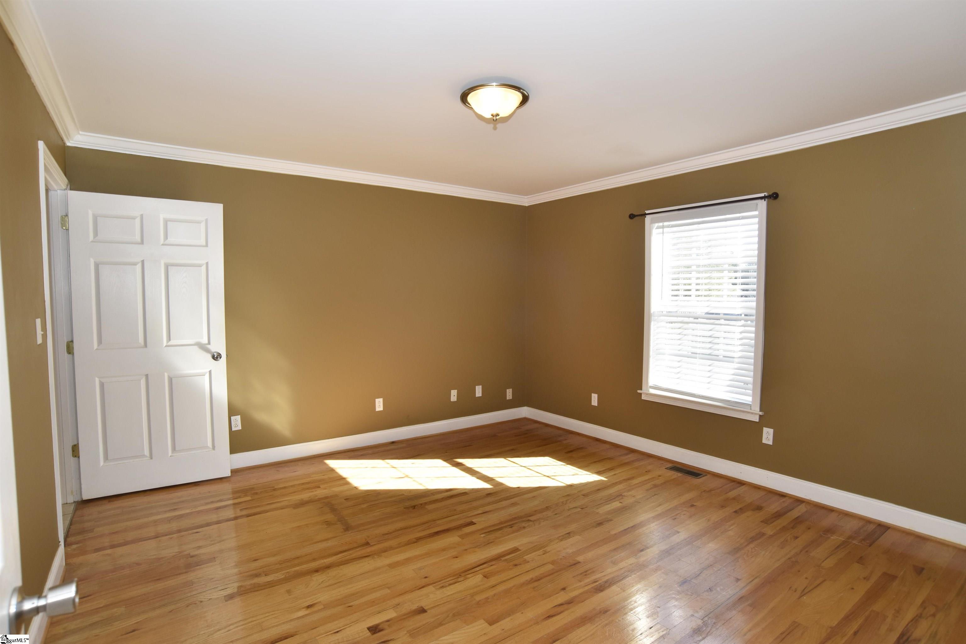 115 Willis Road Taylors, SC 29687 - Photo 8 of 15