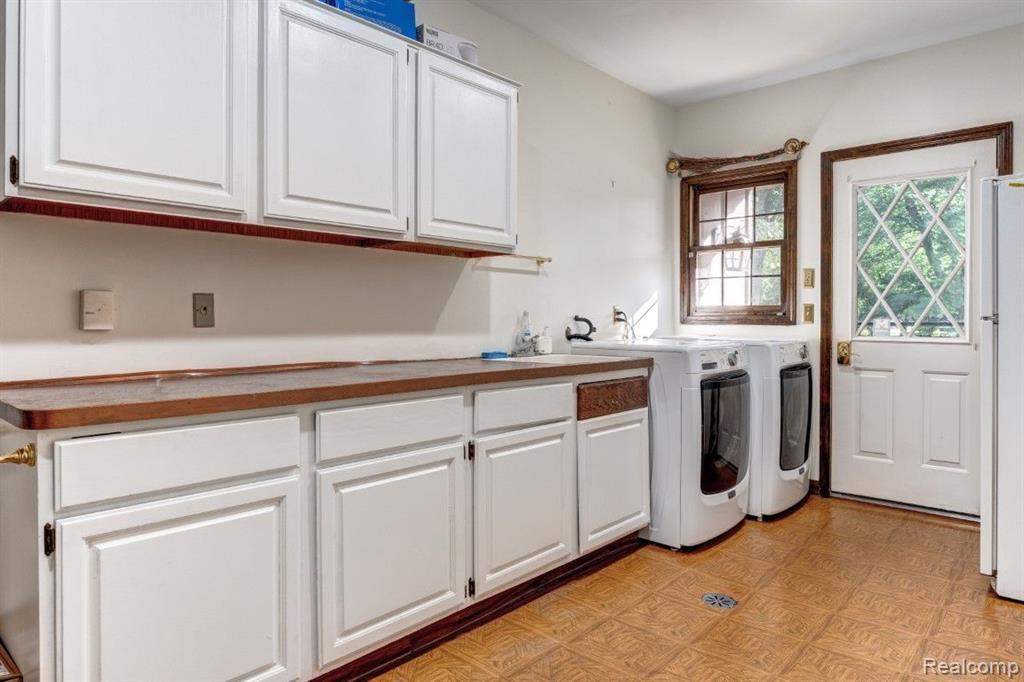 28265 West 14 Mile Road Farmington Hills, MI 48334 - Photo 48 of 69