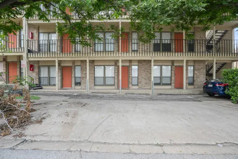 $165,000 | 3000 Guadalupe Street, Unit 102, Austin, TX 78705