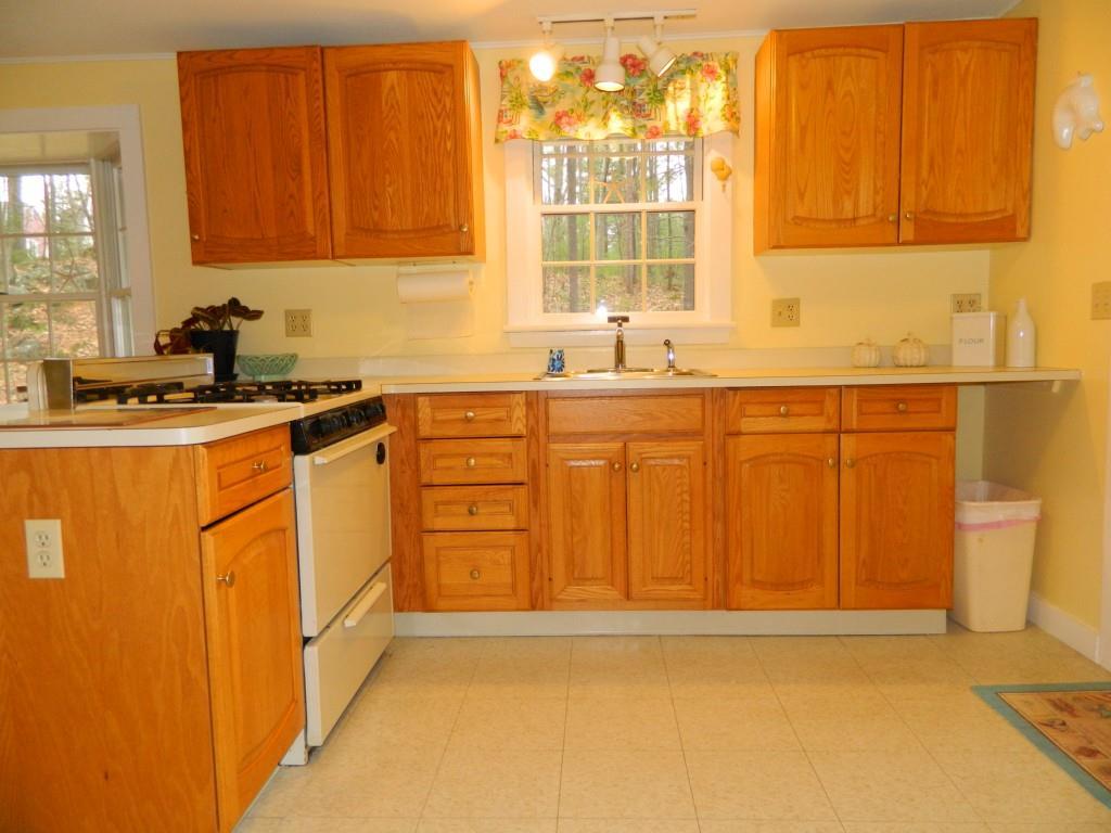 42 Charlie Loop Wells, ME 04090 - Photo 5 of 19 Photo