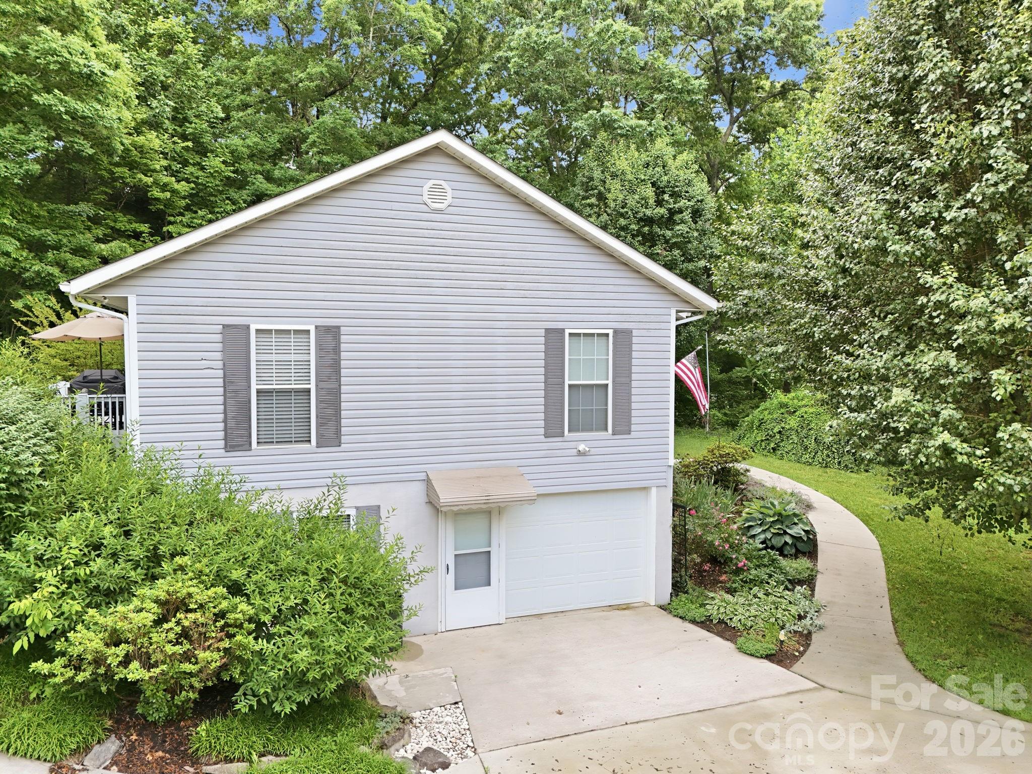 124 Lytle Cove Road Swannanoa, NC 28778 - Photo 15 of 47
