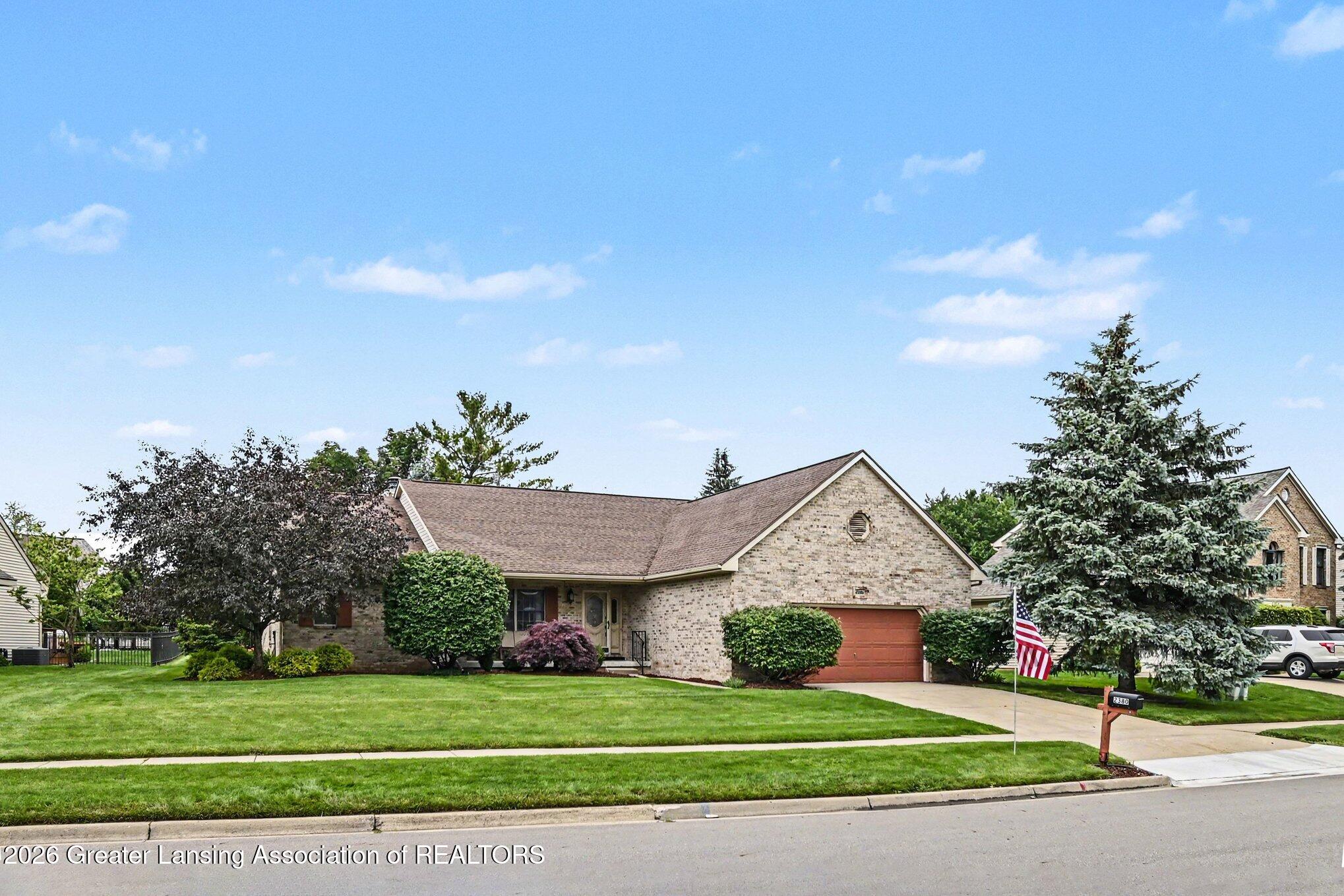 2380 Barnsbury Road East Lansing, MI 48823 - Photo 2 of 30 003_file_7748