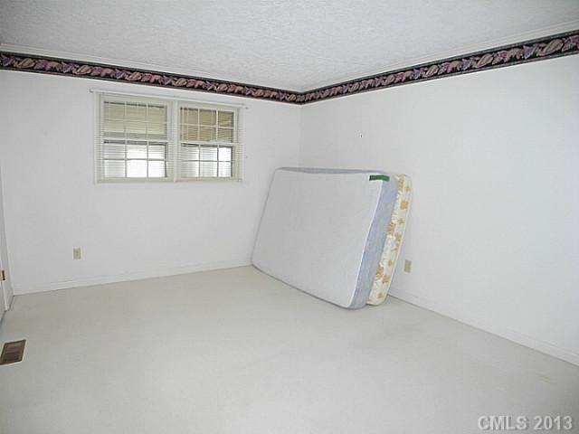 1664 Startown Road Lincolnton, NC 28092 - Photo 9 of 16 Gallery Image 9