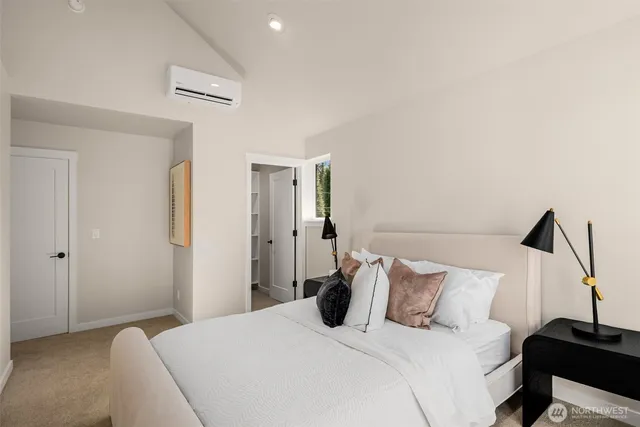 $974,950 | 10604 Northeast 137th Place, Kirkland, WA 98034