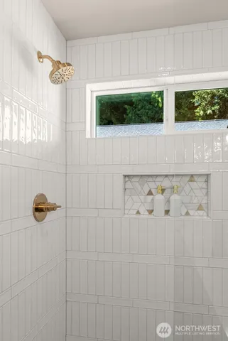 $974,950 | 10604 Northeast 137th Place, Kirkland, WA 98034