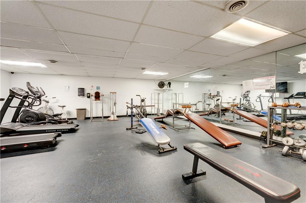 2160 Greentree Road, Unit 708W Pittsburgh, PA 15220 - Photo 29 of 30 Gym