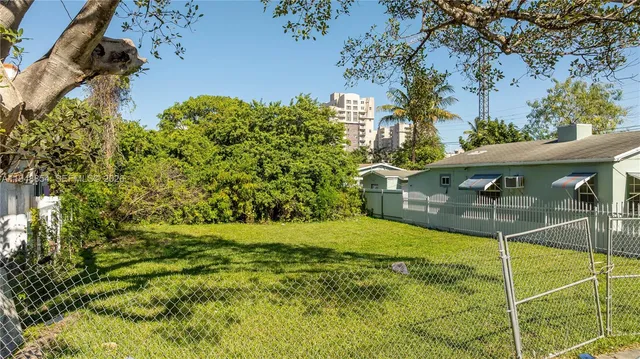 $450,000 | 167 Northeast 76th Street, Miami, FL 33138