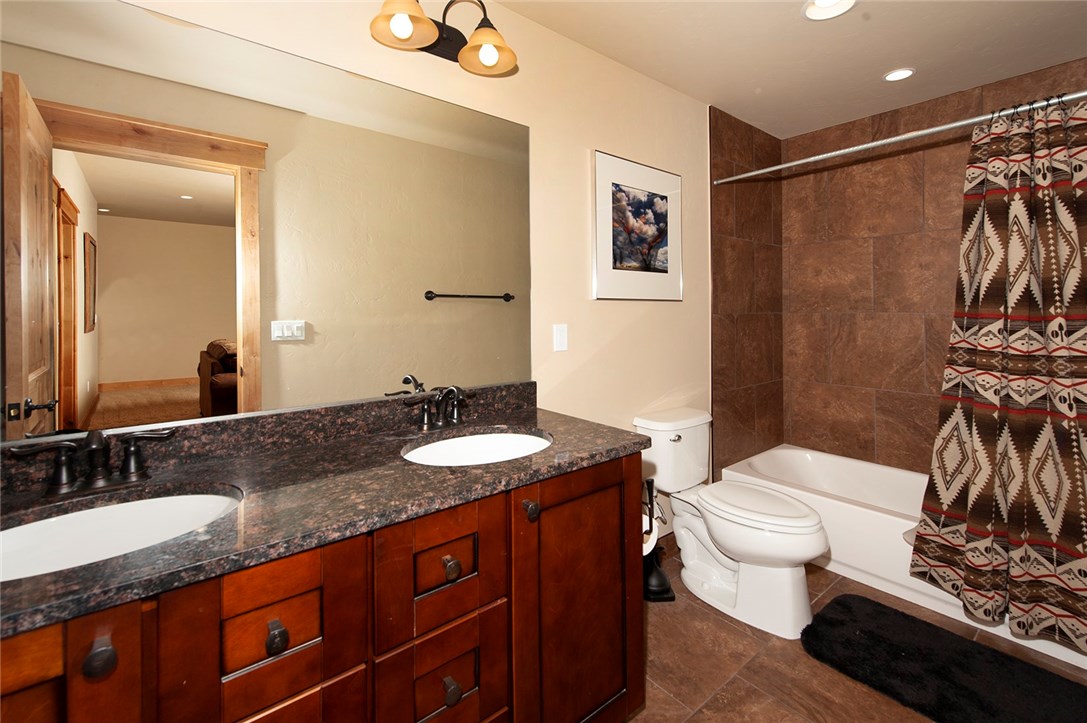 864 Independence Road, Unit 2A Keystone, CO 80435 - Photo 23 of 31 Gallery Image 23