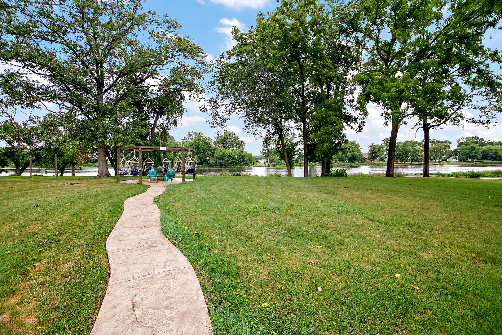 1698 Bittersweet Drive St. Anne, IL 60964 - Photo 34 of 47