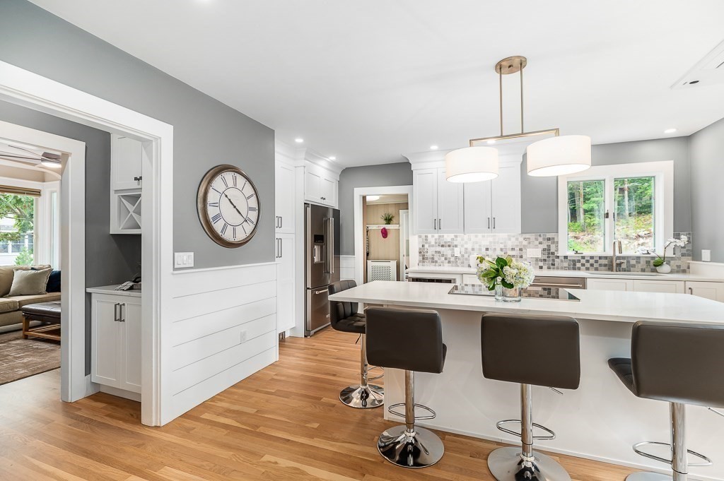 30 Pine Street Manchester, MA 01944 - Photo 15 of 41