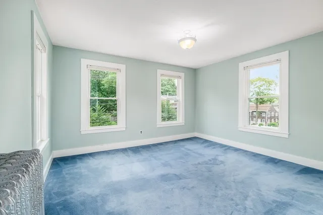 $1,395,000 | 30 Pine Street, Manchester, MA 01944