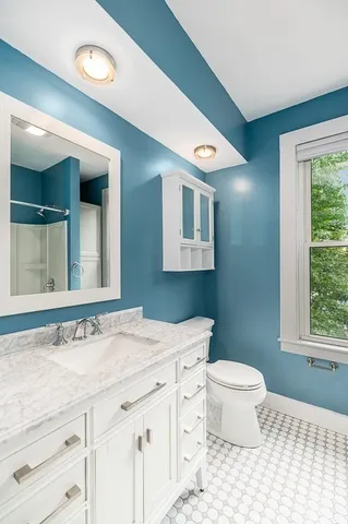 $1,395,000 | 30 Pine Street, Manchester, MA 01944