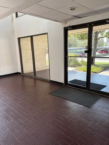 $100,000 | 3055 Walnut Bend Lane, Unit 33, Houston, TX 77042