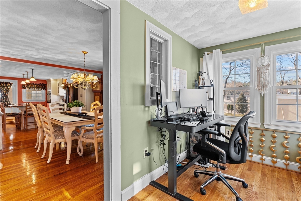 33 York Road Lynn, MA 01904 - Photo 13 of 42 Gallery Image 13