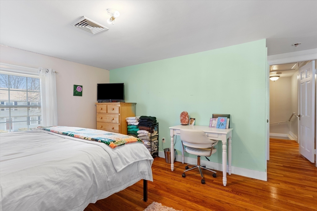 33 York Road Lynn, MA 01904 - Photo 21 of 42 Gallery Image 21