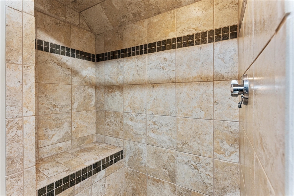 33 York Road Lynn, MA 01904 - Photo 29 of 42 Gallery Image 29