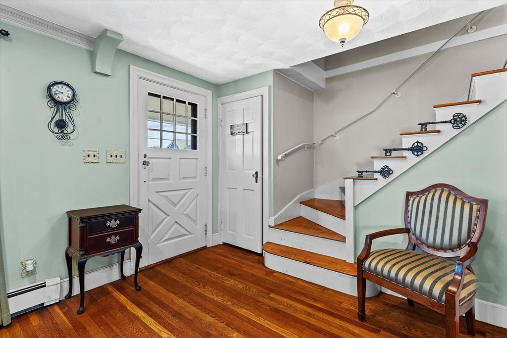 33 York Road Lynn, MA 01904 - Photo 3 of 42 Gallery Image 3
