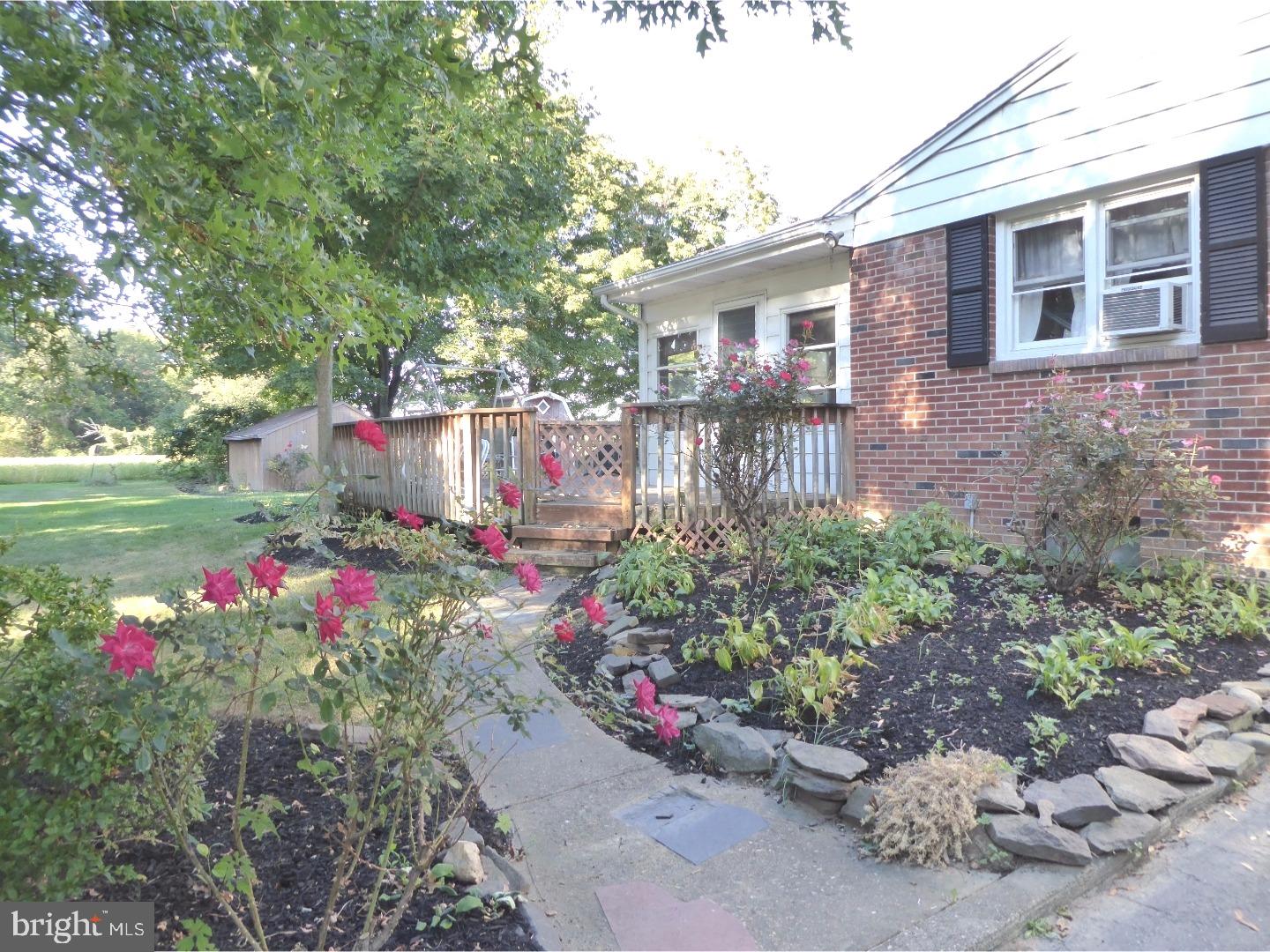 166 Line Road Princeton Junction, NJ 08550 - Photo 4 of 25 Exterior Side