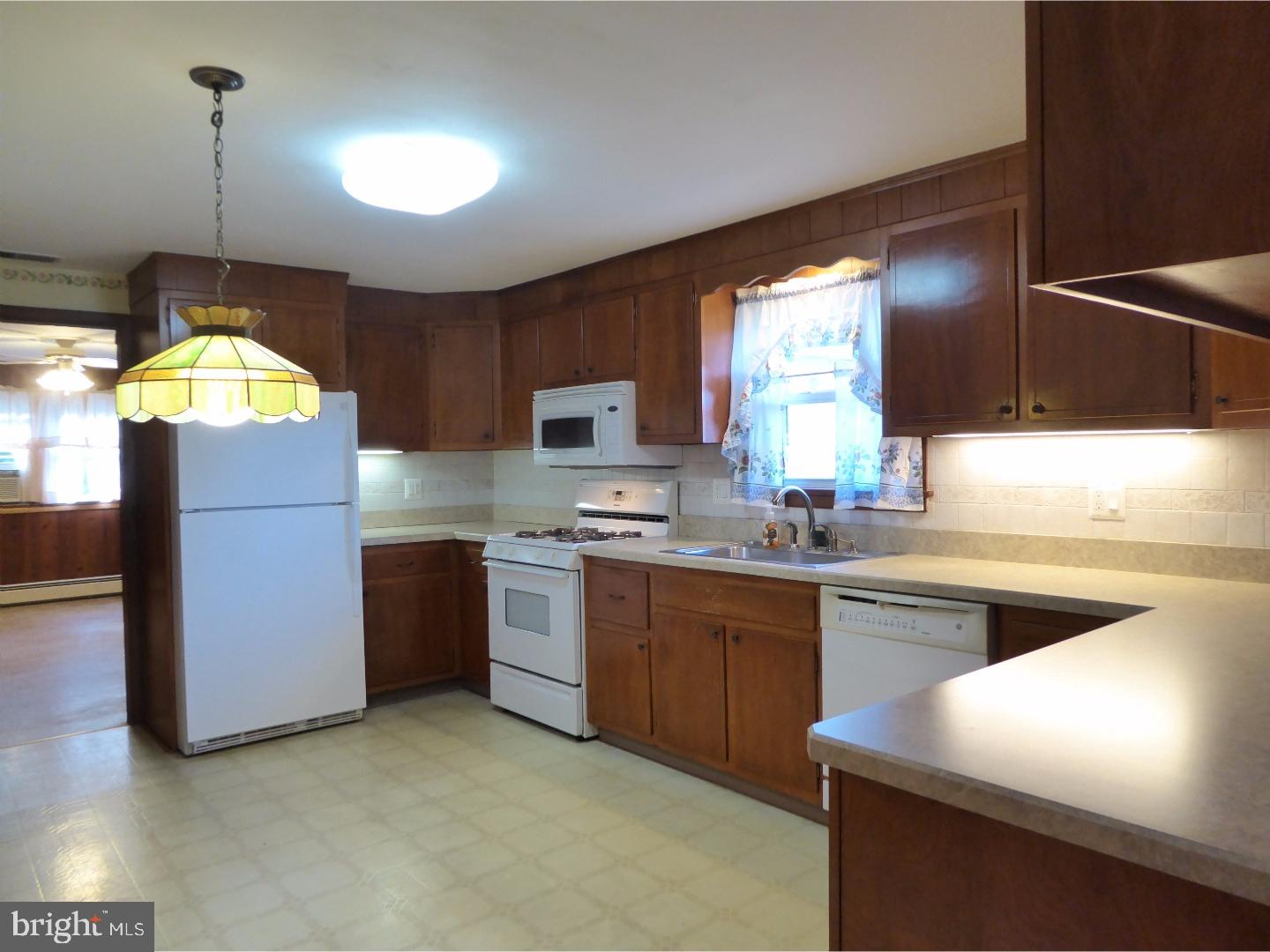 166 Line Road Princeton Junction, NJ 08550 - Photo 5 of 25 Kitchen