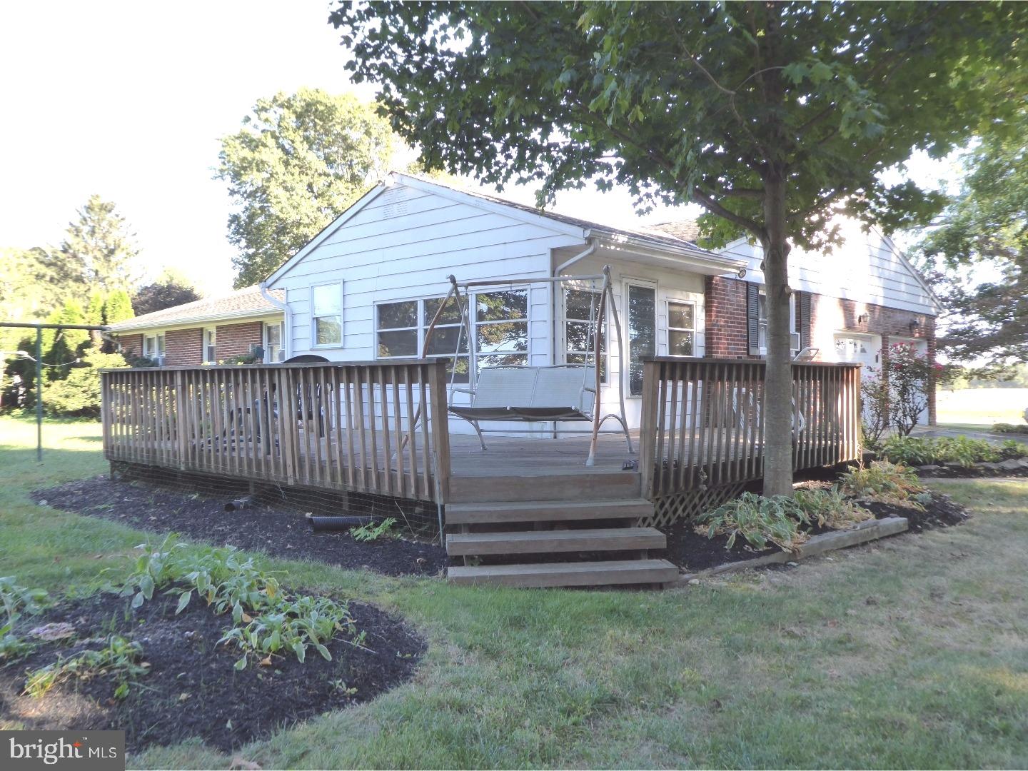 166 Line Road Princeton Junction, NJ 08550 - Photo 10 of 25 Deck