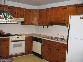 811 West Street Road West Chester, PA 19382 - Photo 3 of 6 Gallery Image 3