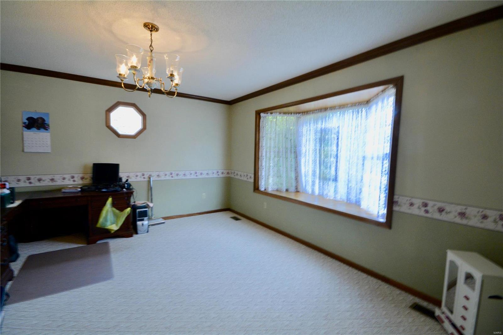 1873 Raintree Trail Collinsville, IL 62234 - Photo 9 of 16 Gallery Image 9