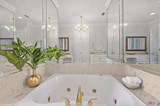 $799,500 | 5558 Cold Water Creek Court, Baton Rouge, LA 70808