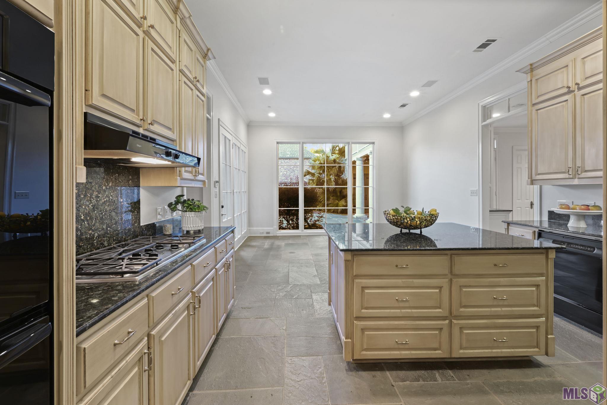 5558 Cold Water Creek Court Baton Rouge, LA 70808 - Photo 6 of 19