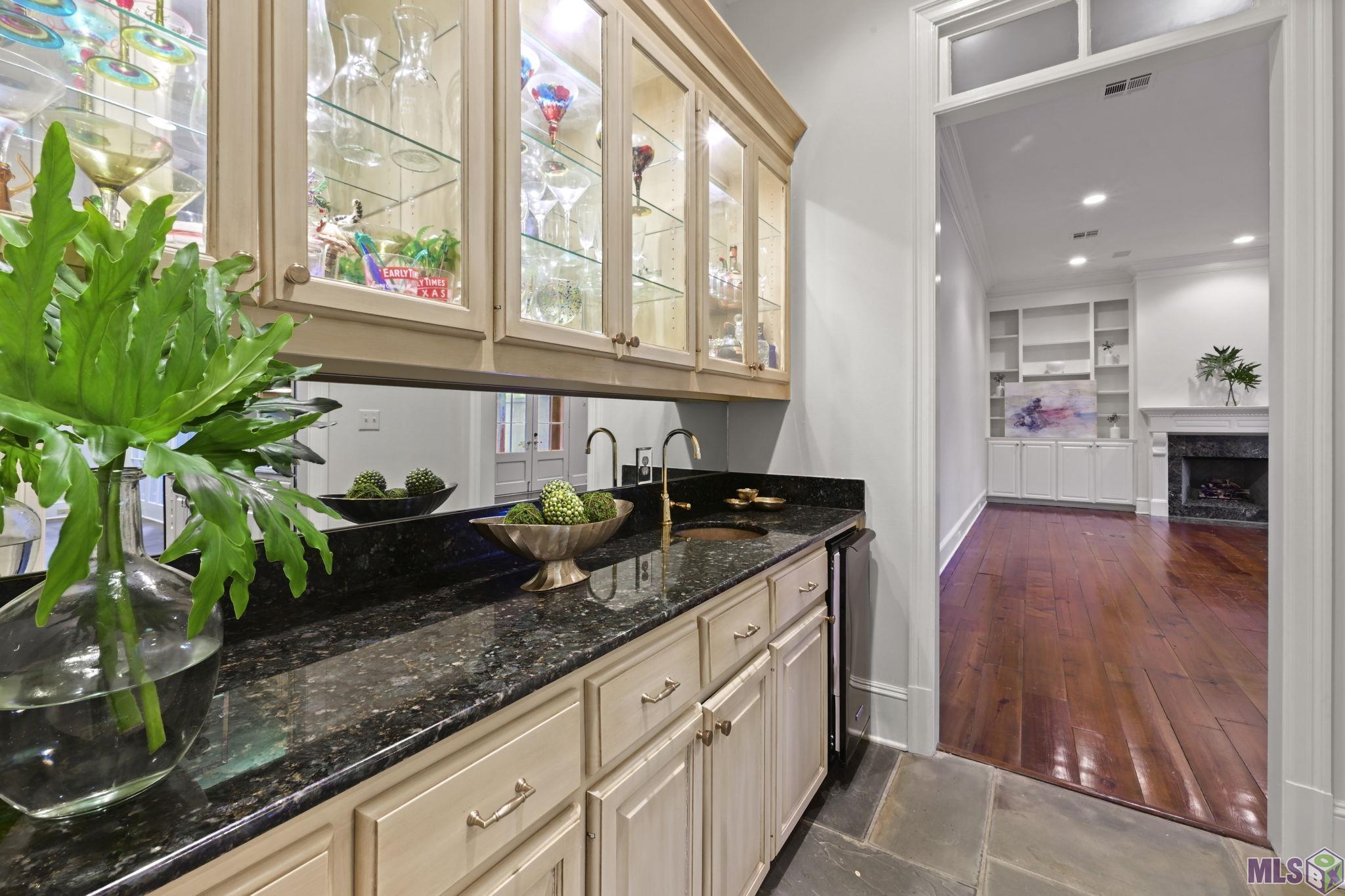 5558 Cold Water Creek Court Baton Rouge, LA 70808 - Photo 7 of 19